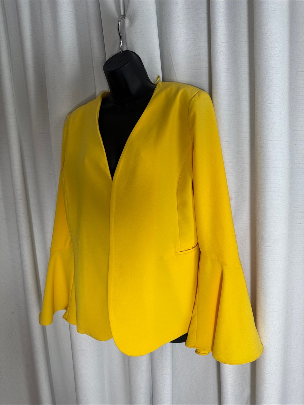 Philosophy Women’s Yellow Bell Sleeve Blazer Open Front Jacket Size 8 - Picture 7 of 13